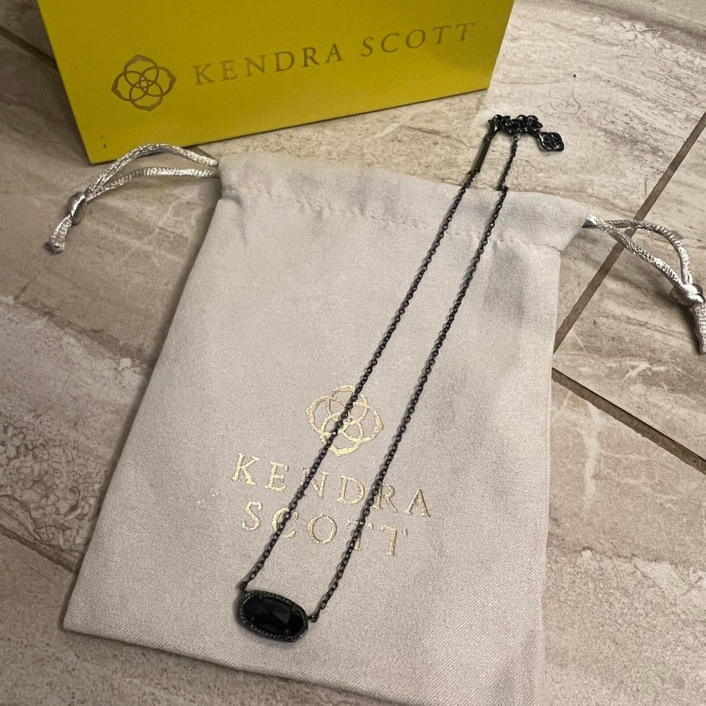Kendra Scott Black Necklace